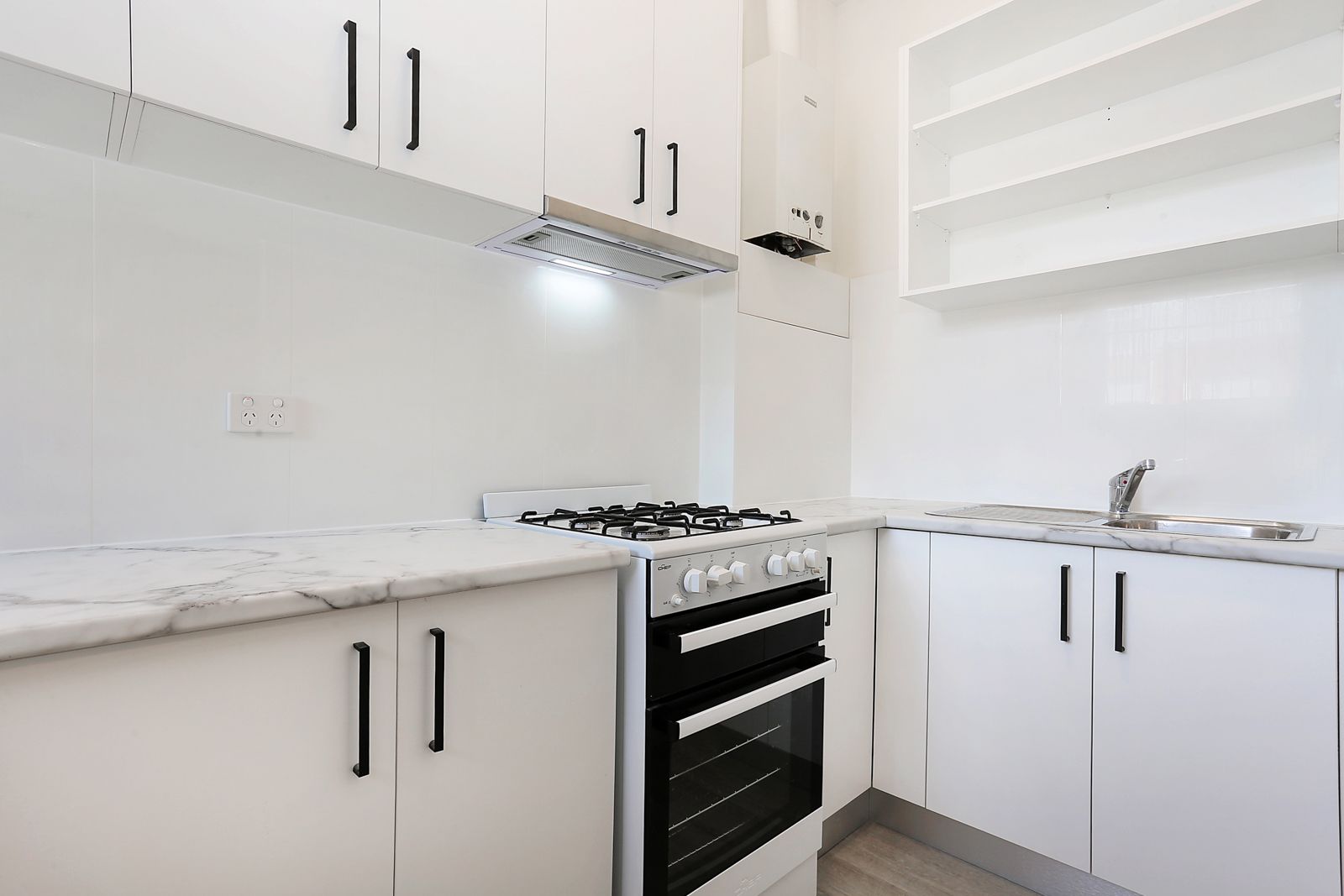 2 bedrooms Apartment / Unit / Flat in 1/1425 Botany Road BOTANY NSW, 2019