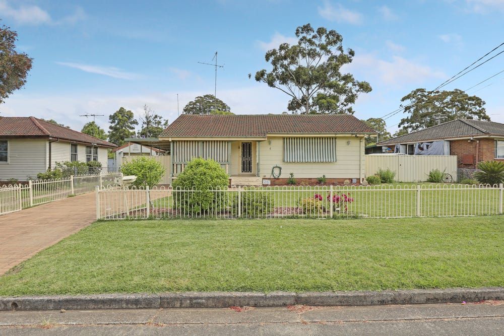 3 bedrooms House in 4 Hagen Place WHALAN NSW, 2770