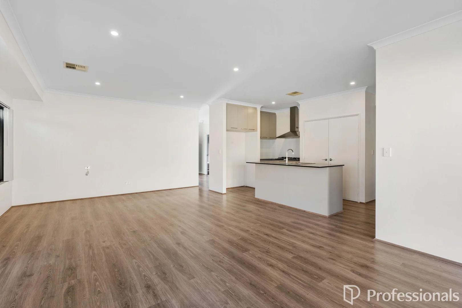 Additional image 7 of 15 Halcyon Crescent, Aveley WA 6069