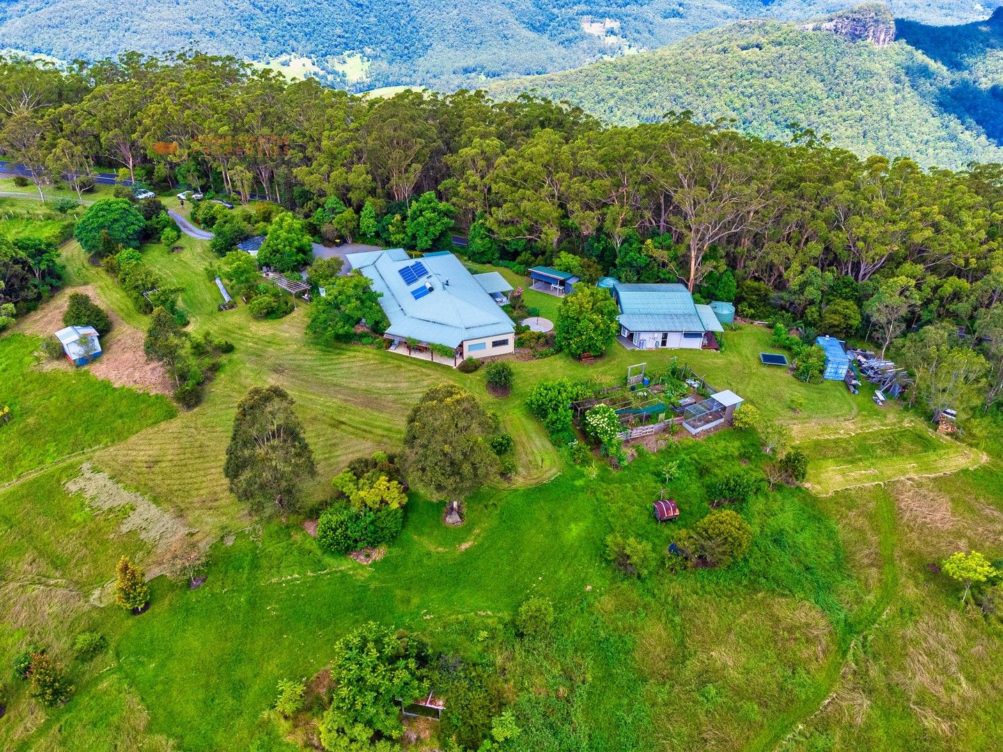 6 bedrooms House in 504 Binna Burra Road BEECHMONT QLD, 4211