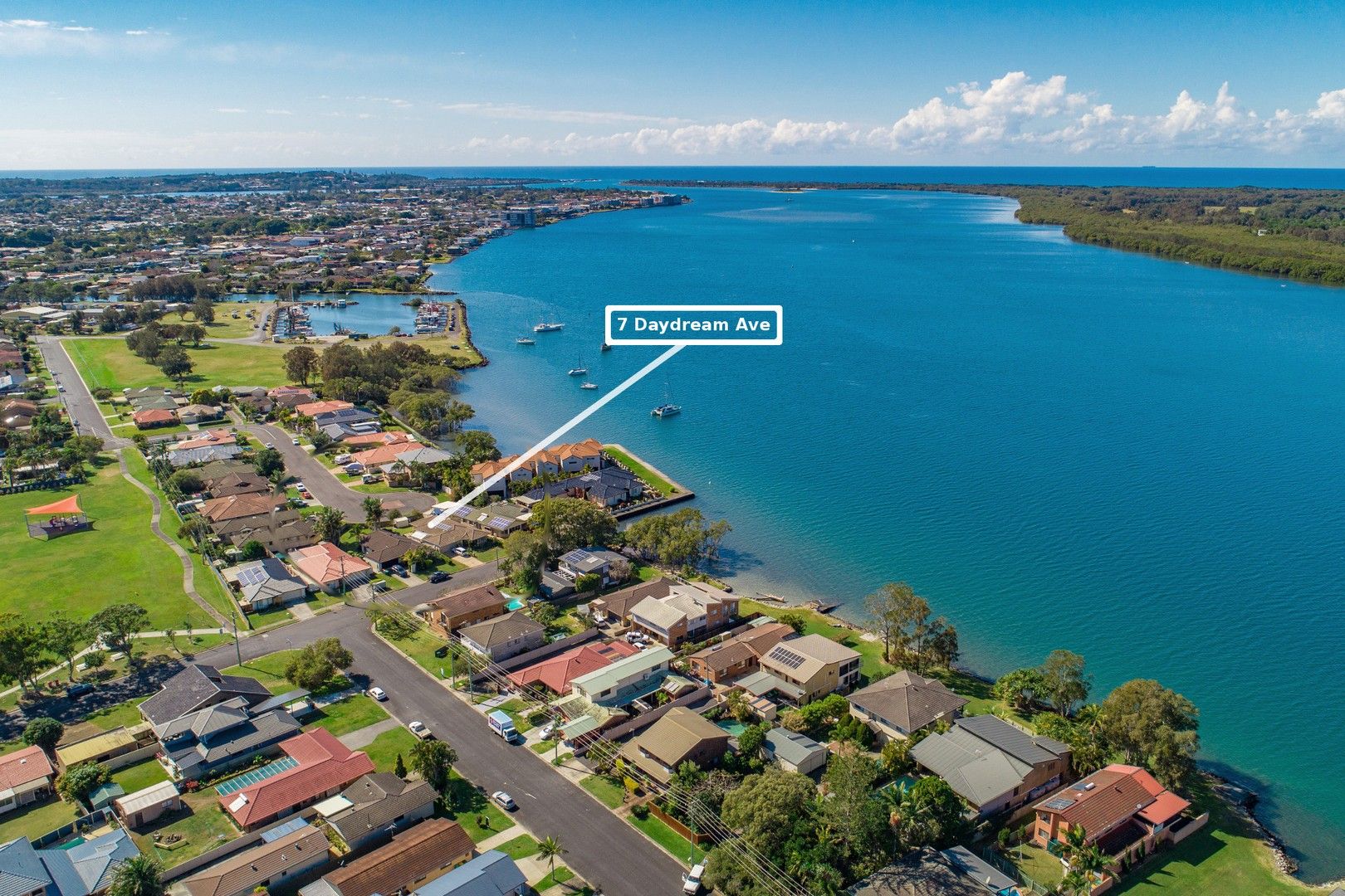 4 bedrooms House in 7 Daydream Avenue WEST BALLINA NSW, 2478