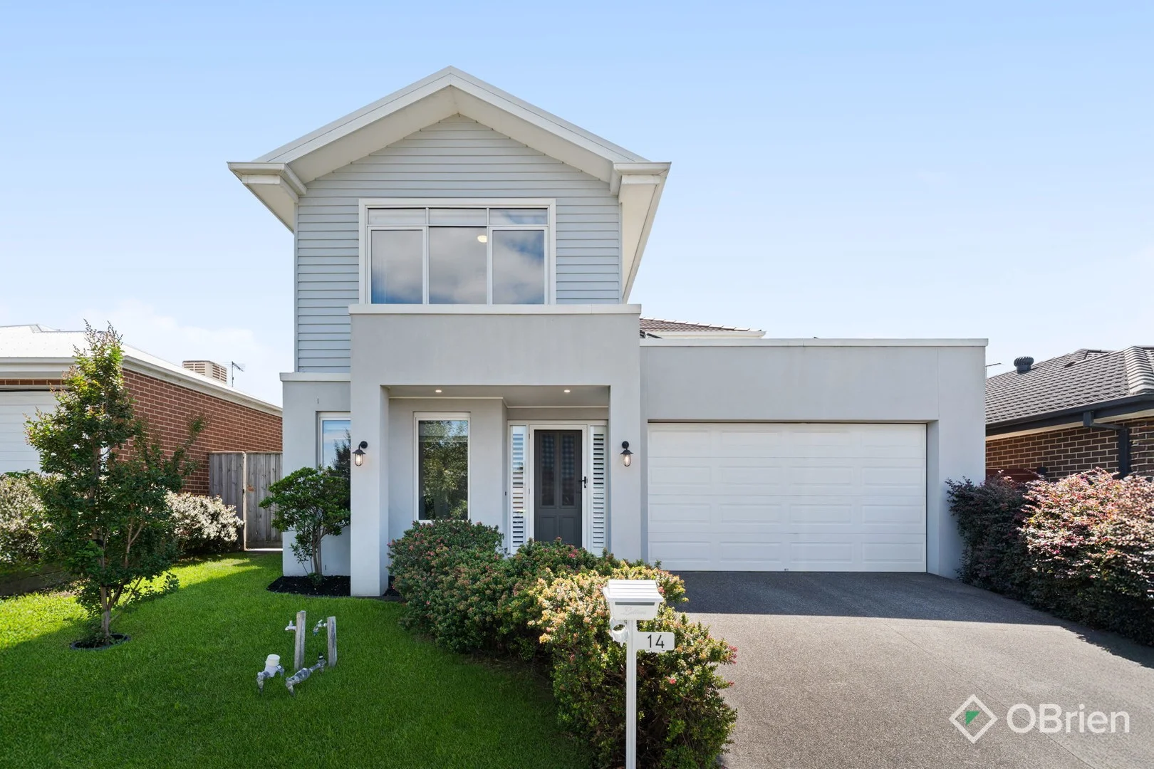 14 Bickleighvale Drive, Officer VIC 3809