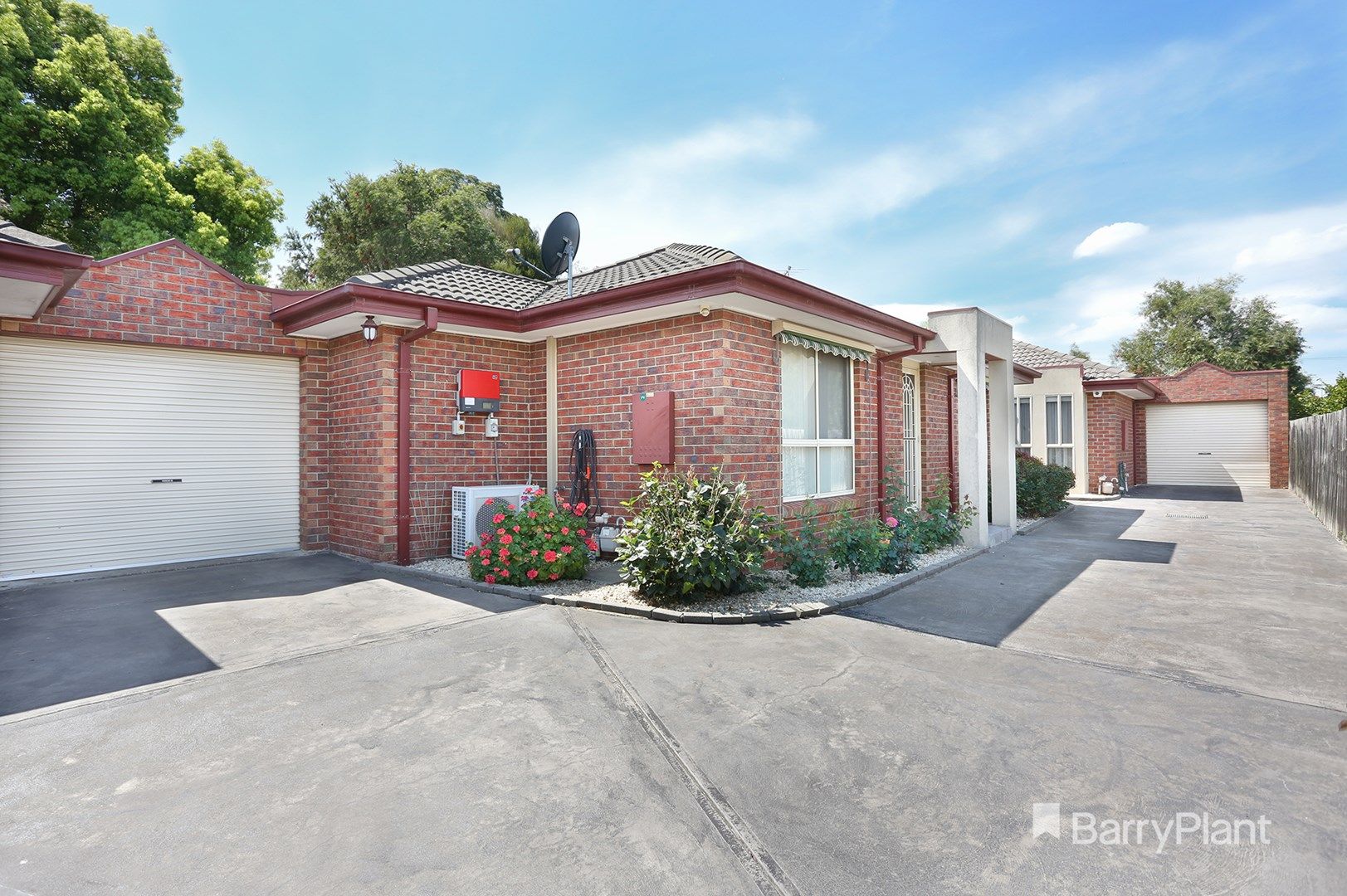 2/16 Sylvester Street, Oak Park VIC 3046, Image 0