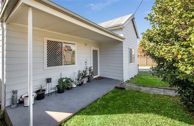 1 bedrooms House in 12 Marton Street SHORTLAND NSW, 2307