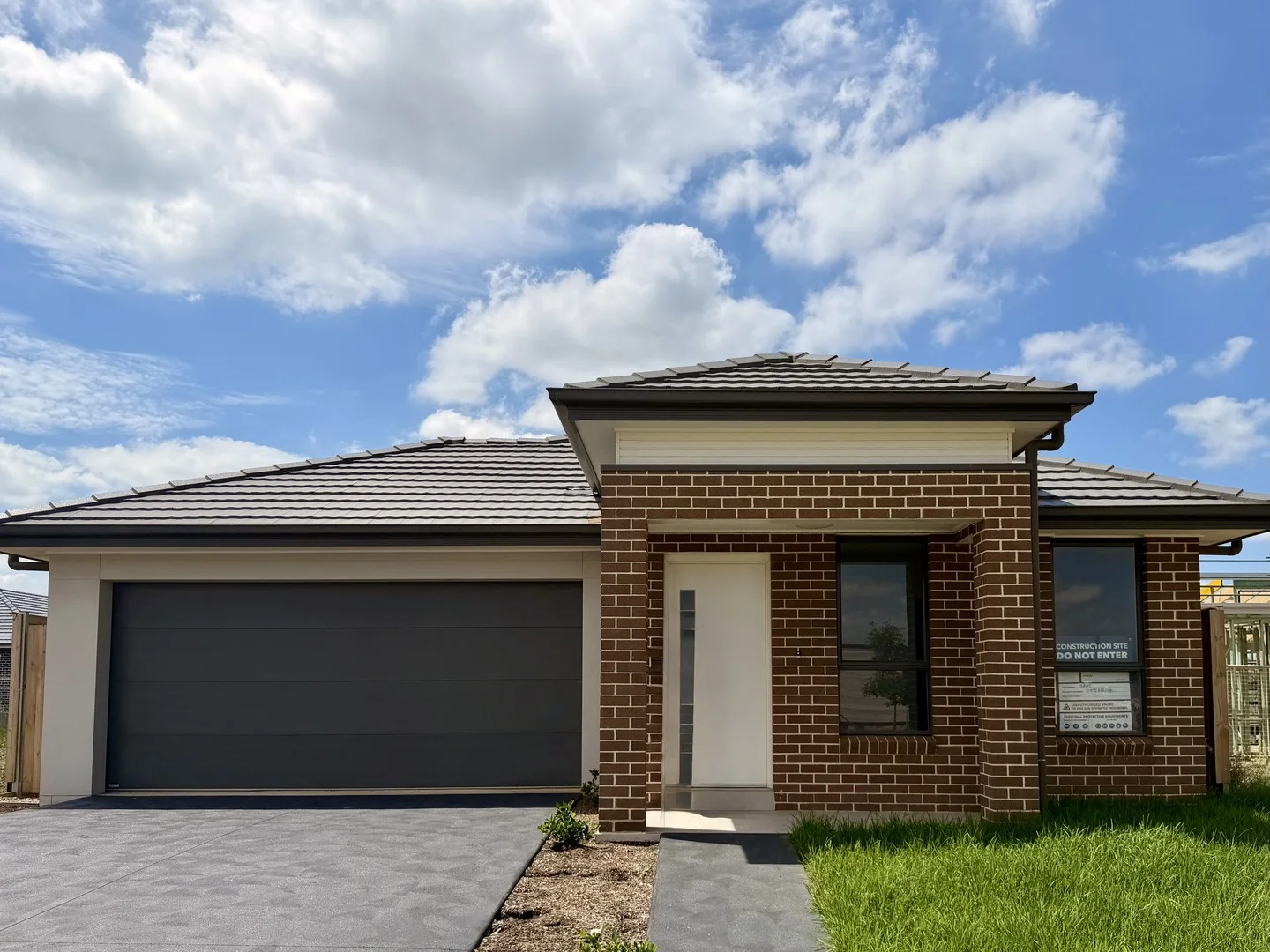 Primary image of 4 Guru Street, Wilton NSW 2571