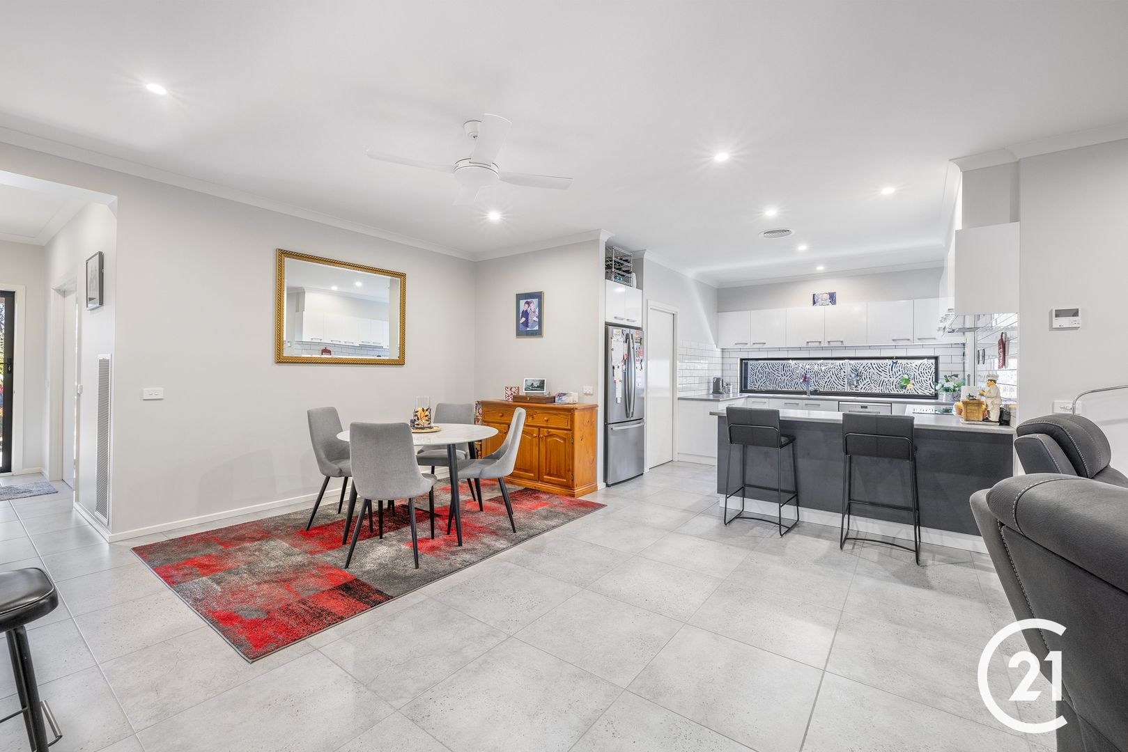 1/27 Sunset Avenue, Echuca VIC 3564, Image 1