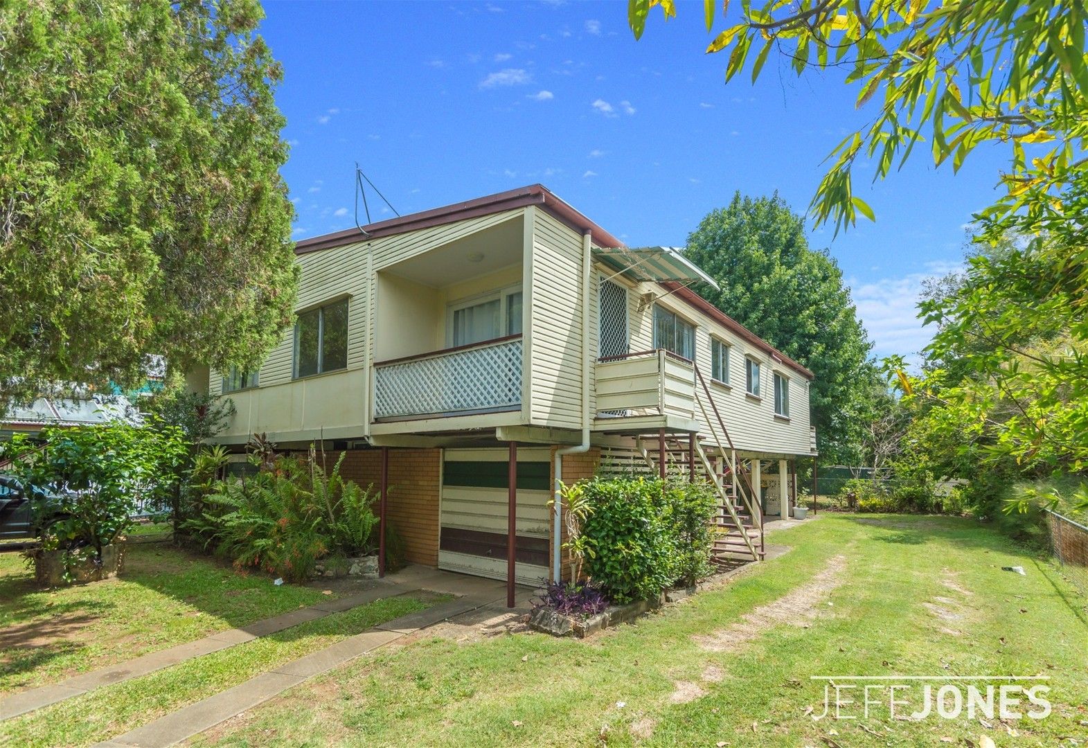 1 bedrooms Apartment / Unit / Flat in 1/99 Cavendish Road COORPAROO QLD, 4151