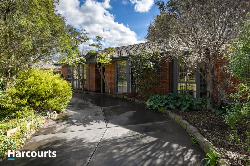 151 Lyrebird Drive, Carrum Downs VIC 3201, Image 0