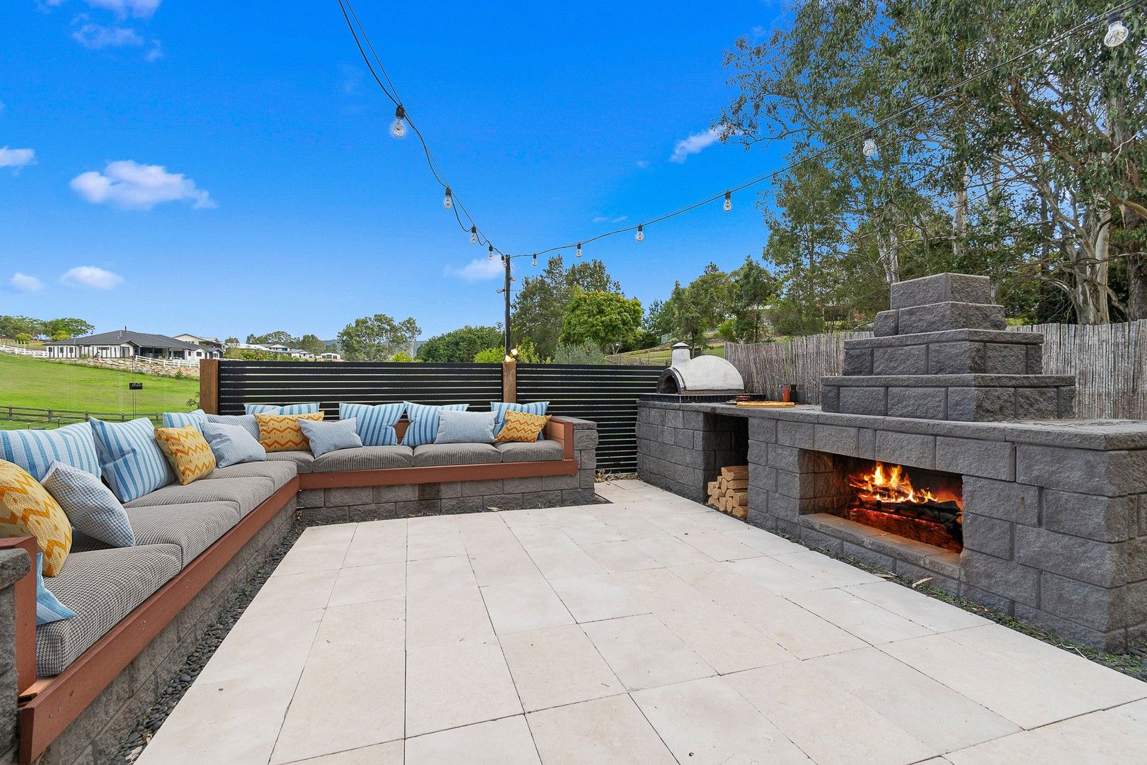 Samford Valley QLD 4520 5 beds house for Rent, 1,300 16547061 Domain