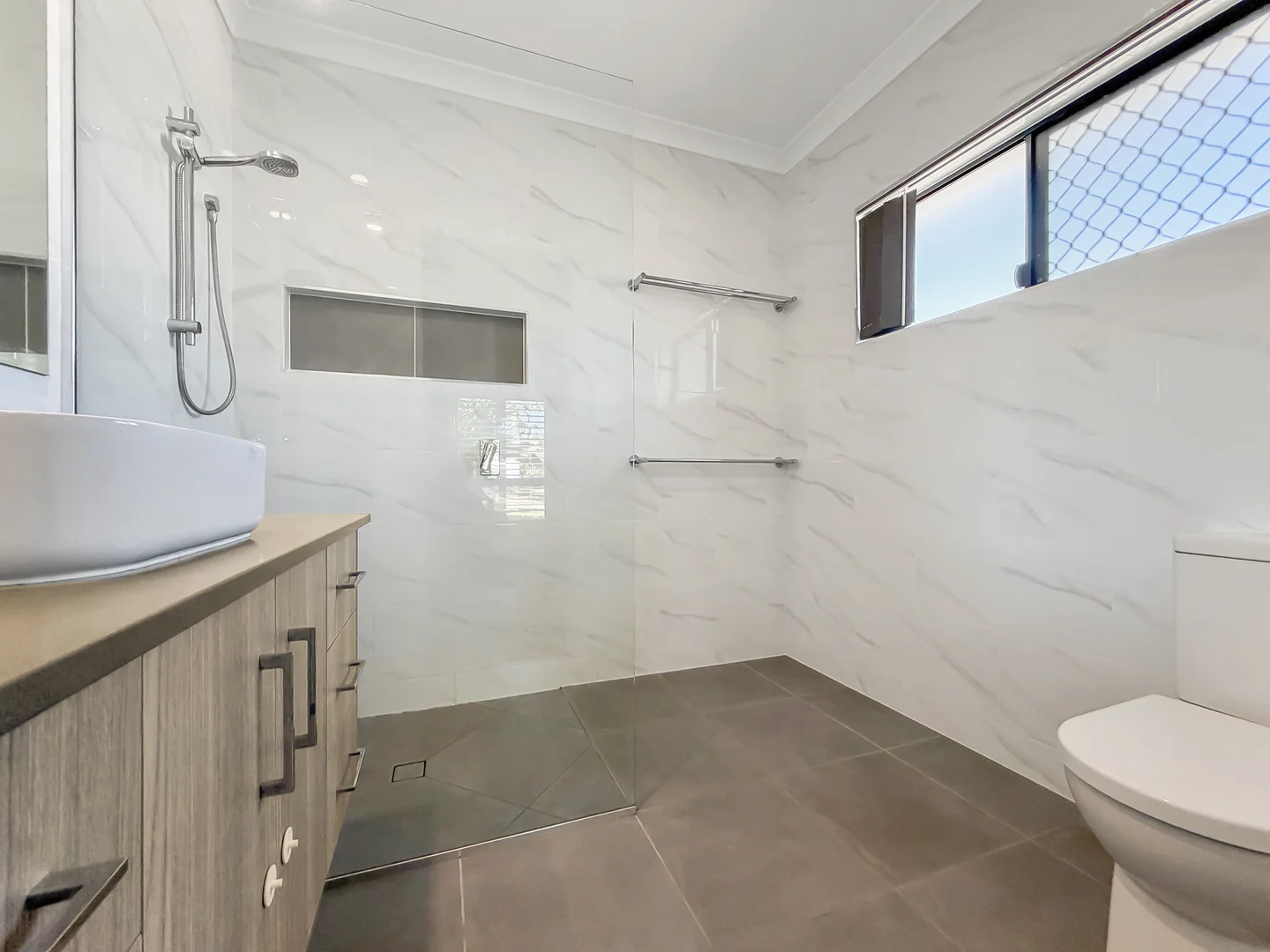 Additional image 8 of 105 Tulipwood Drive, Tinana QLD 4650