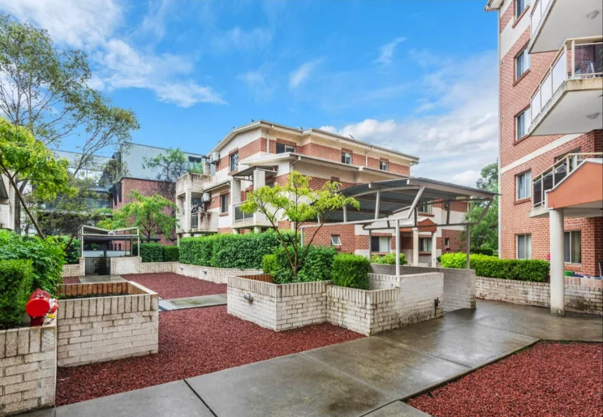 Additional image 9 of 3/2 Wentworth Avenue, Toongabbie NSW 2146