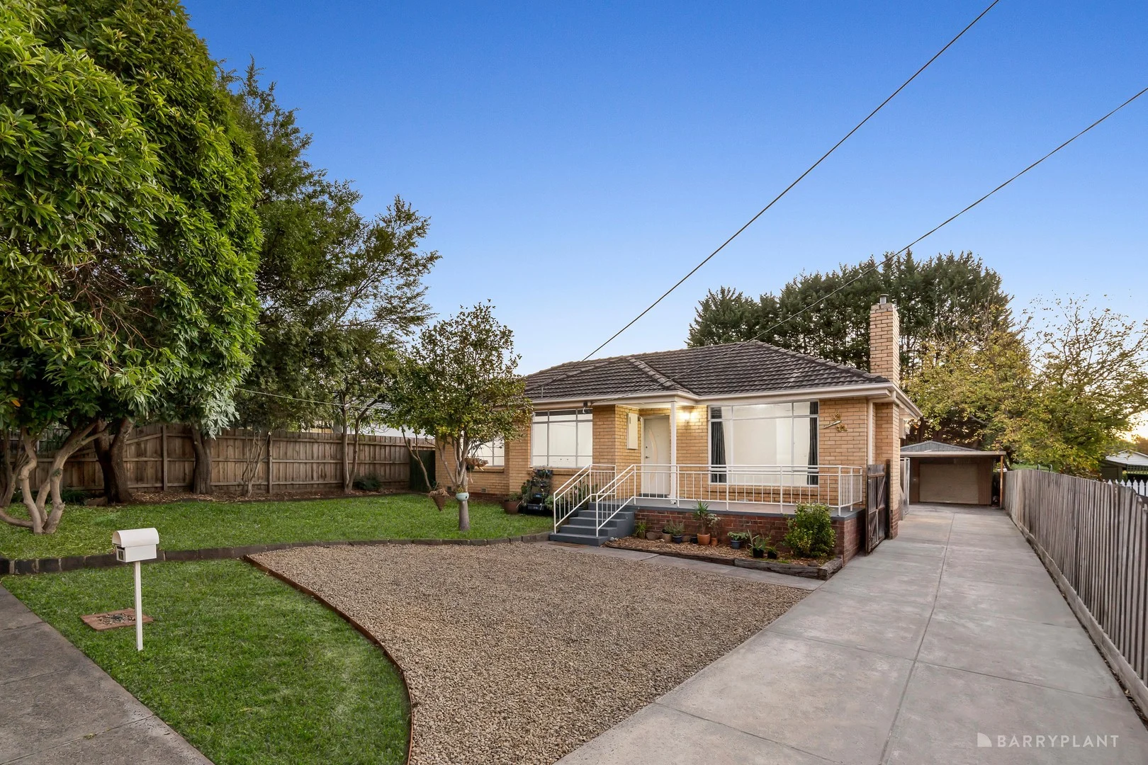 49 Blazey Road, Croydon South VIC 3136