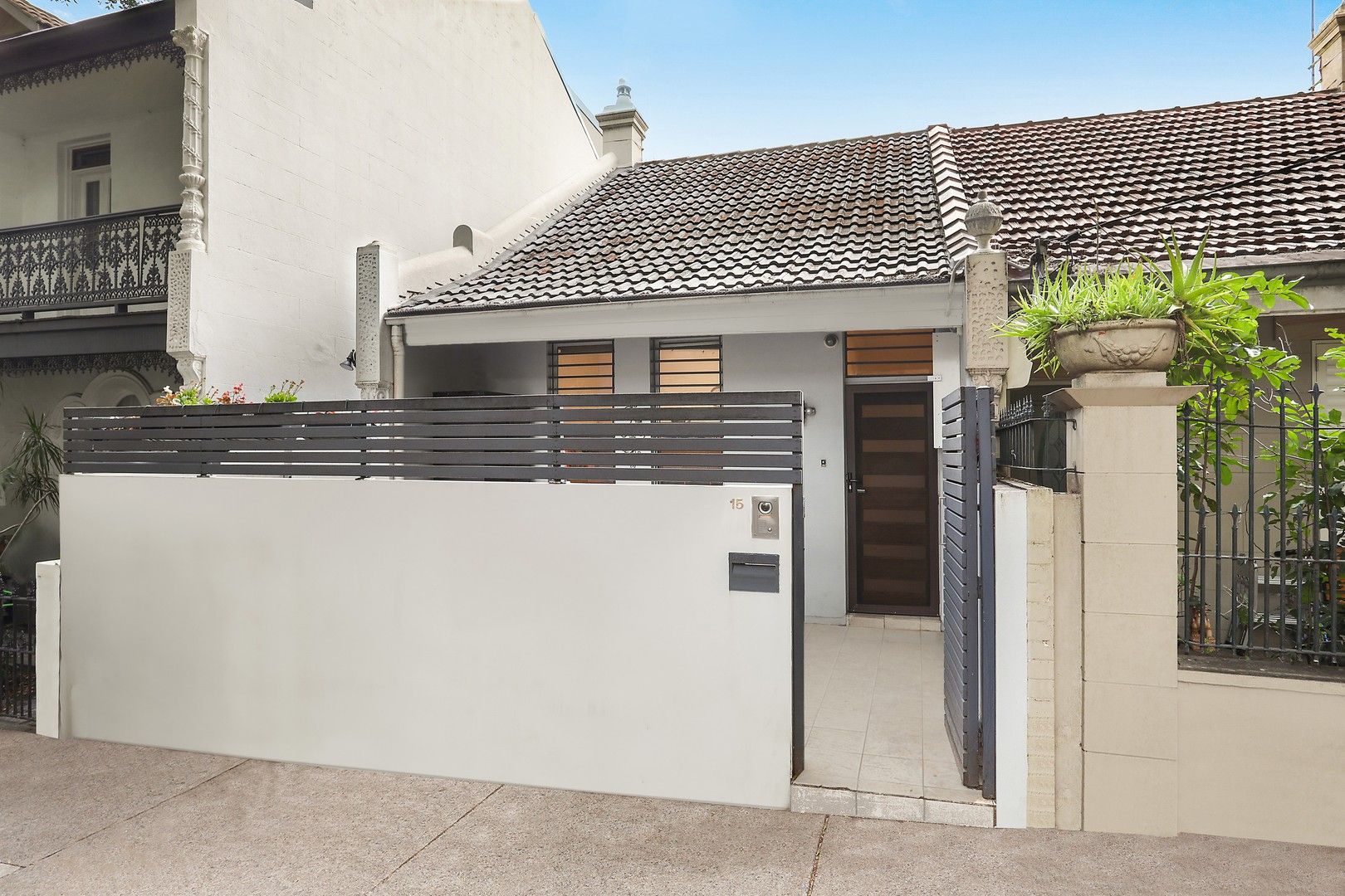 4 bedrooms House in 15 Brisbane Street BONDI JUNCTION NSW, 2022