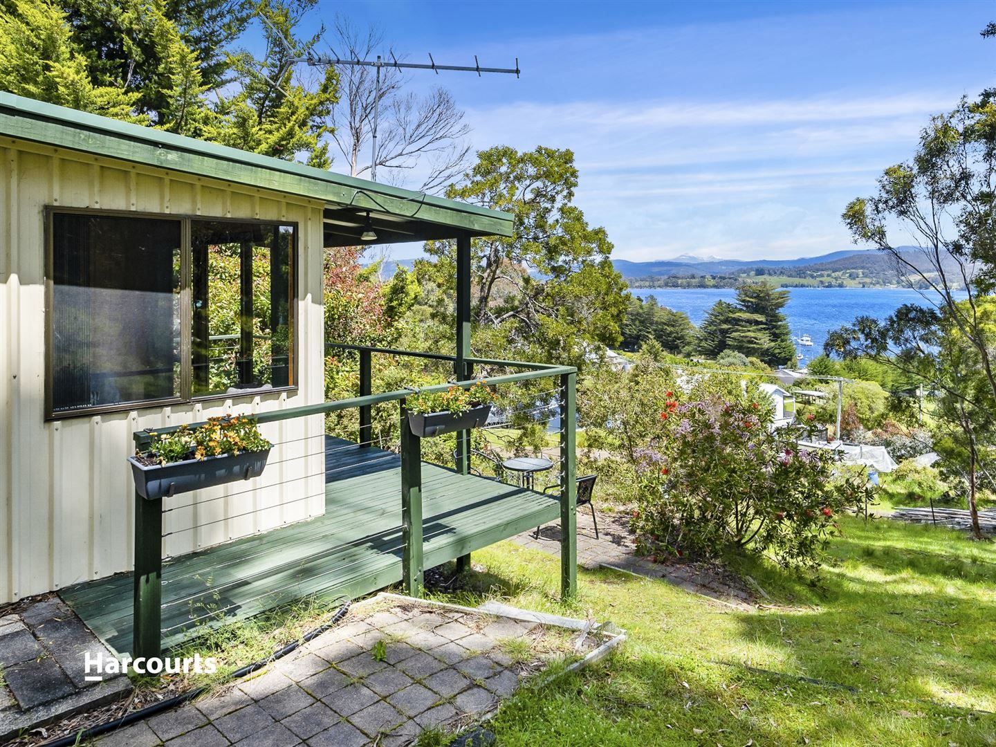 15 Helms Road, Gardners Bay TAS 7112, Image 0