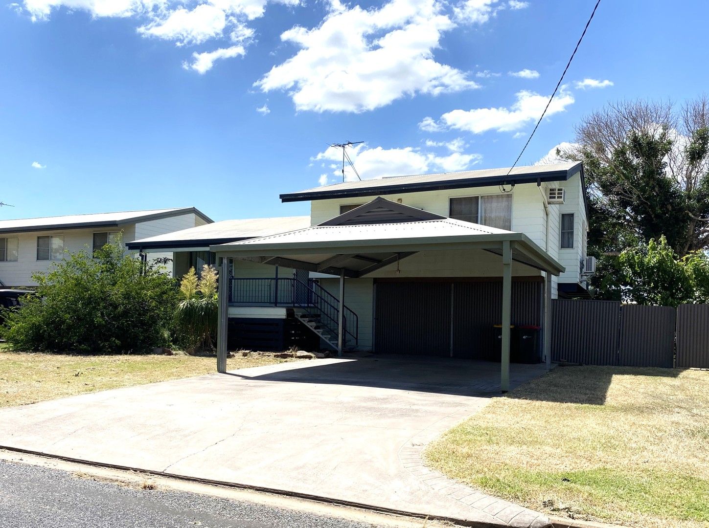 3 bedrooms House in 12 Stower Street BLACKWATER QLD, 4717