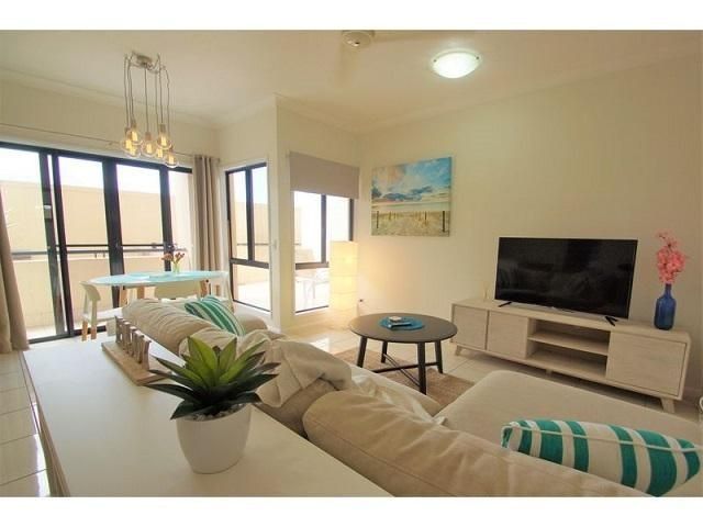 2 bedrooms Apartment / Unit / Flat in 17/93-95 McLeod Street CAIRNS CITY QLD, 4870