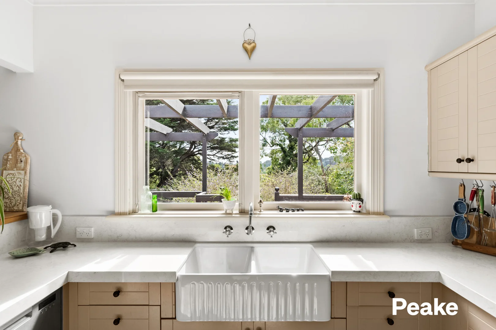 Additional image 7 of 2 Burr Hill Court, Berwick VIC 3806