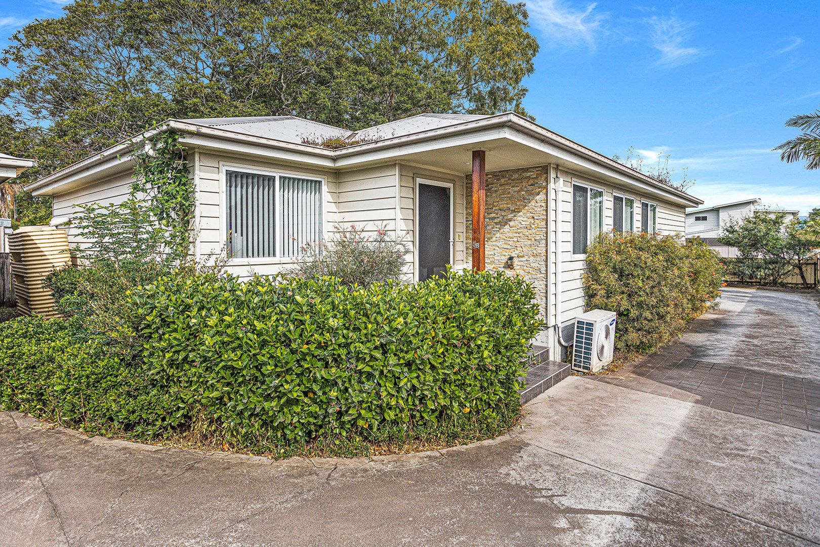 2/5 Theodore Street, Oak Flats NSW 2529, Image 0