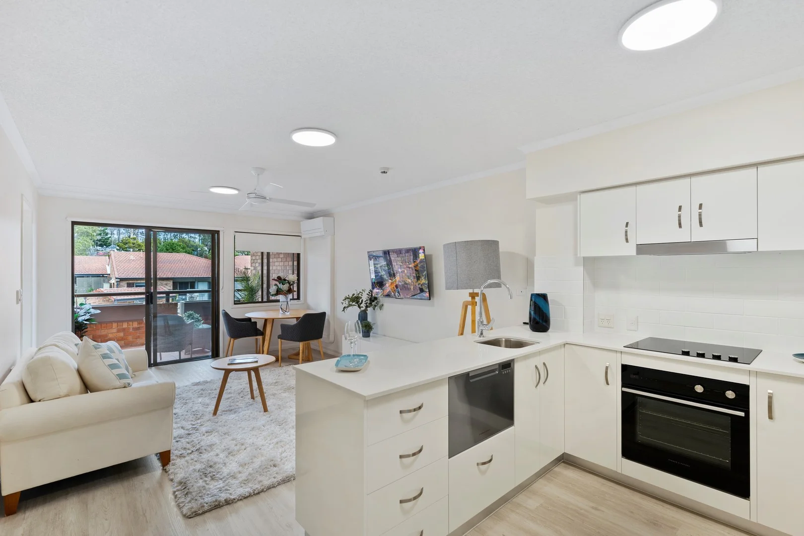 318/61 Explorer Drive, Albany Creek QLD 4035