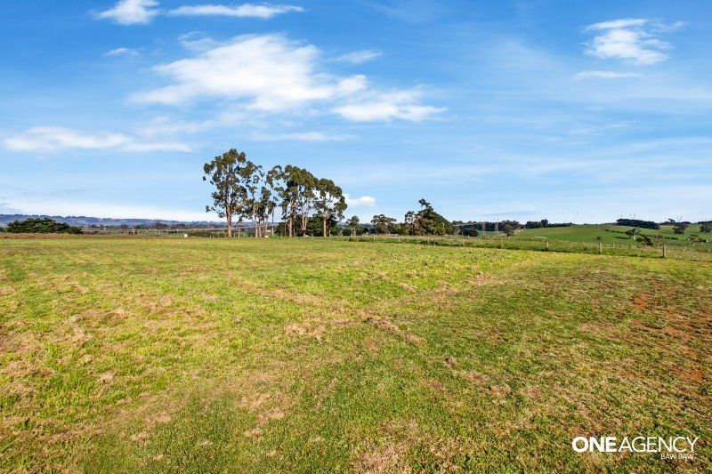 36 Stockdales Road, Warragul VIC 3820, Image 2