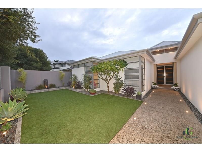 17 Boston Way, Booragoon WA 6154, Image 1