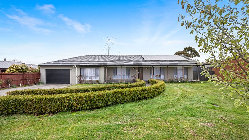 211 Greenhalghs Road, Delacombe VIC 3356, Image 0