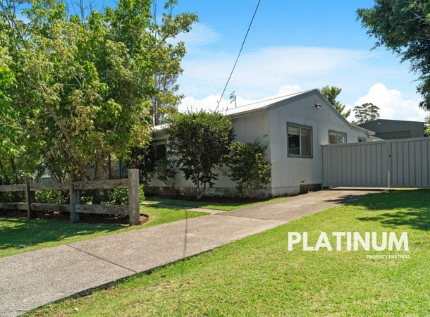24 St Georges Road, St Georges Basin NSW 2540