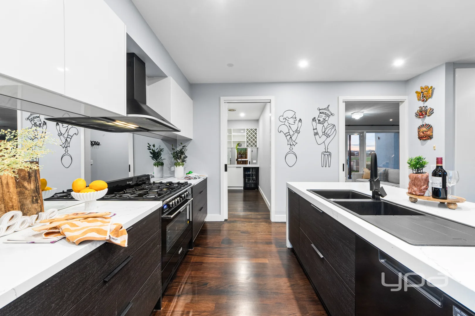 Additional image 9 of 22 Manhattan Close, Sanctuary Lakes VIC 3030