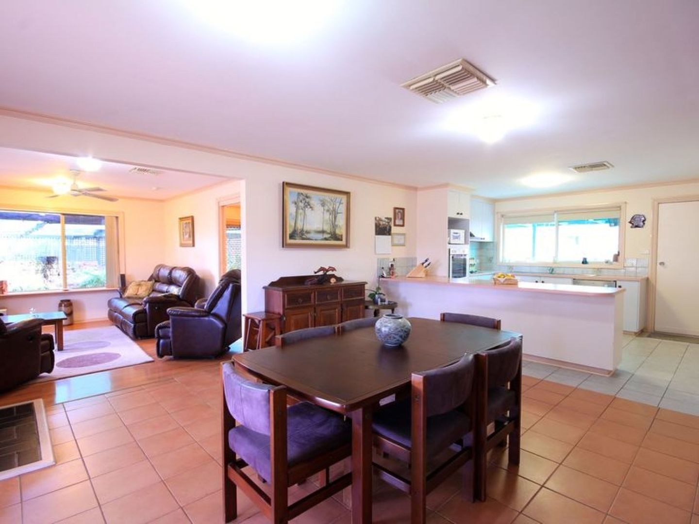 17 Williamson Court, Carisbrook VIC 3464, Image 1