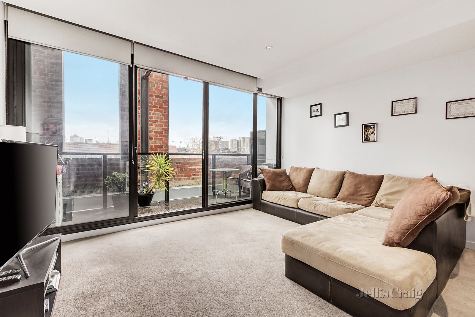 202/9 Griffiths Street, Richmond VIC 3121, Image 1