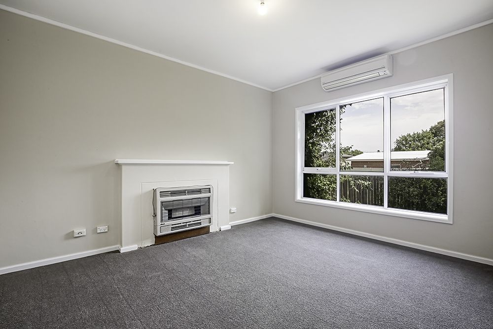 38 McKinlay Street, Narrabundah ACT 2604, Image 2