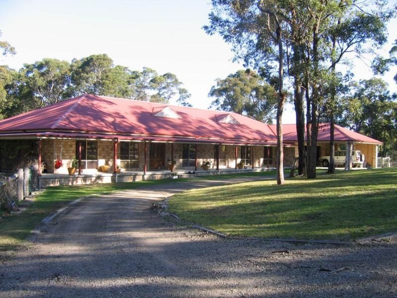 77a Violet Town Road, Tingira Heights Property History & Address