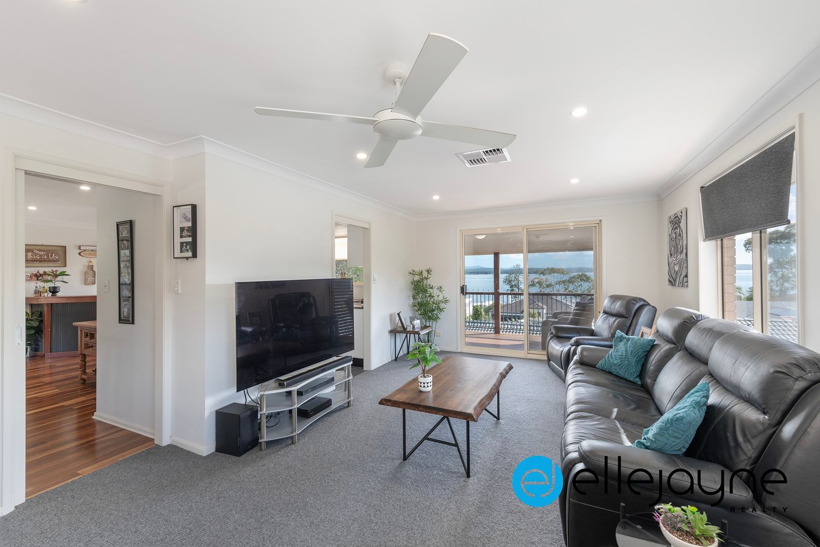 17 Morris Crescent, Bonnells Bay NSW 2264, Image 2