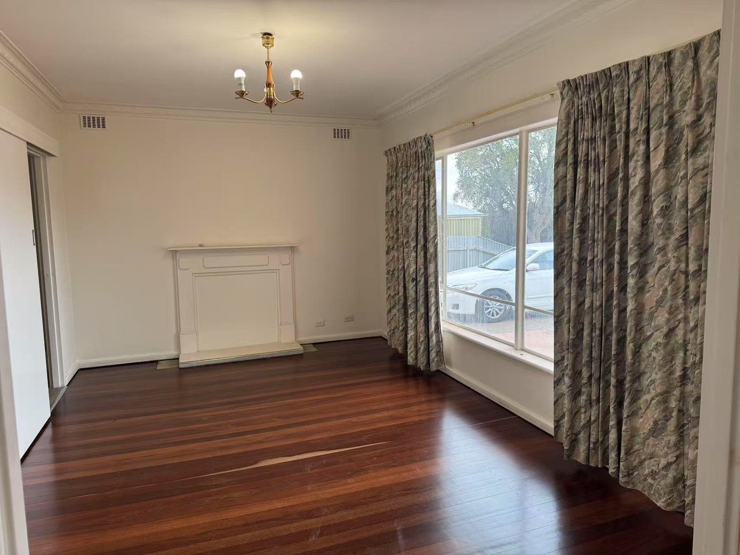 3 bedrooms House in 15 Murray Street RIDGEHAVEN SA, 5097