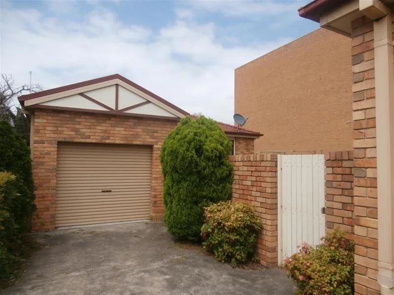 2/19 Hopkins Street, Merewether NSW 2291