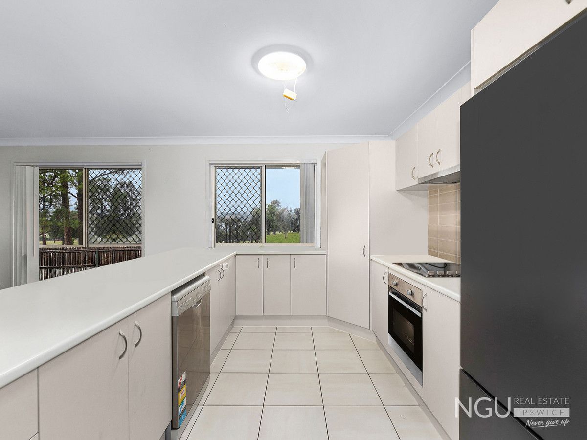 9 Walnut Crescent, Lowood QLD 4311, Image 2