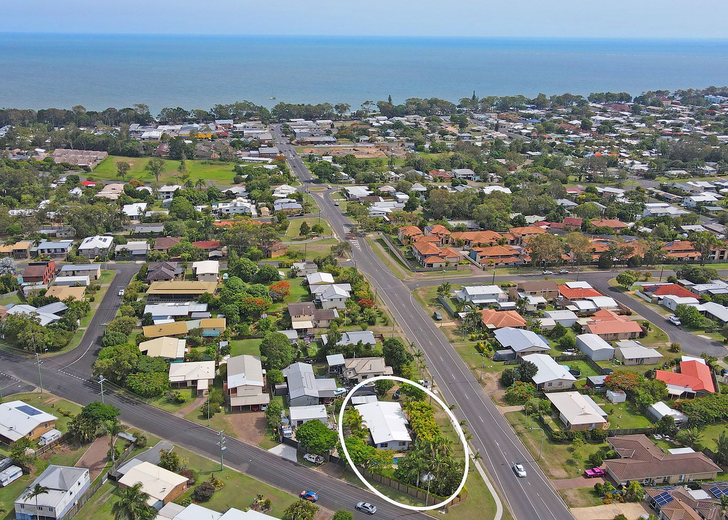 53 Bideford Street, Torquay QLD 4655, Image 2