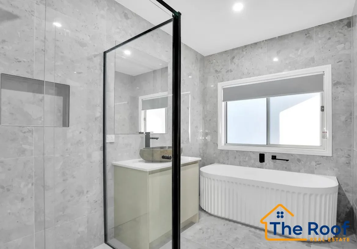 Additional image 8 of 11 Linburn Street, Thornhill Park VIC 3335