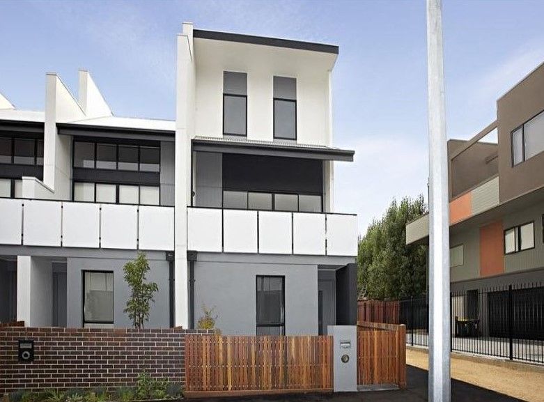 3 bedrooms Townhouse in 2 Wilson Mews NORTH MELBOURNE VIC, 3051
