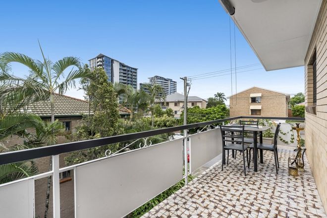 Picture of 4/11 Mansfield Street, COORPAROO QLD 4151