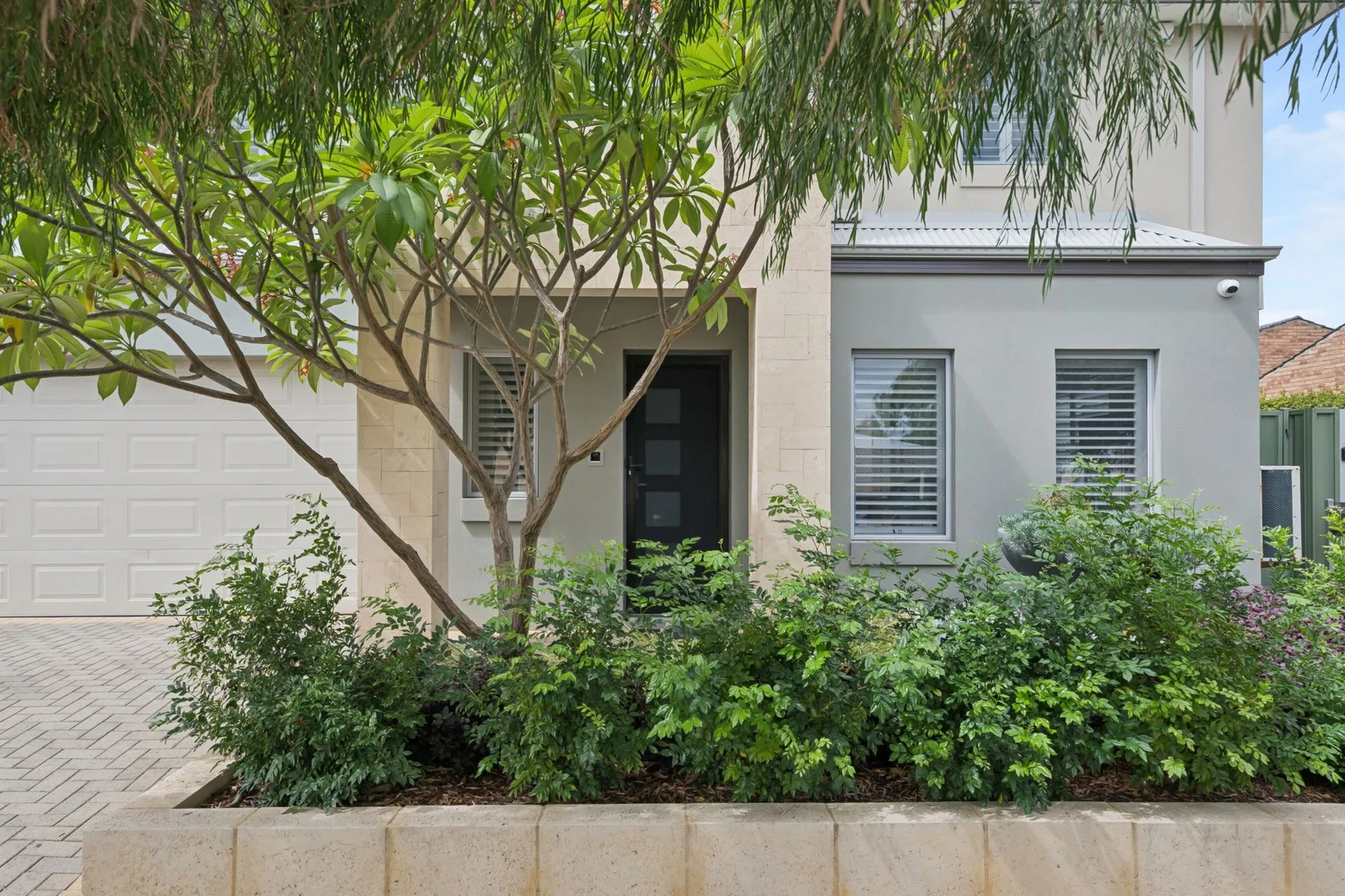 Image 25