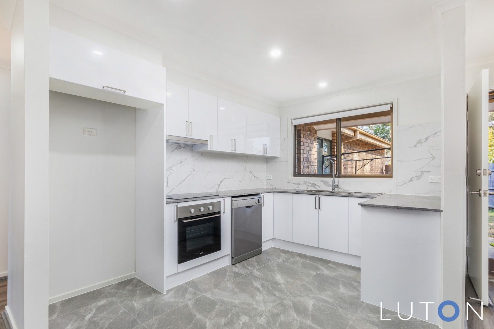 2 bedrooms Townhouse in 9/33 Hargrave Street SCULLIN ACT, 2614