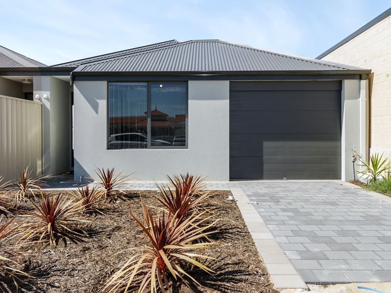 4 bedrooms House in B/172 Gaebler Road AUBIN GROVE WA, 6164