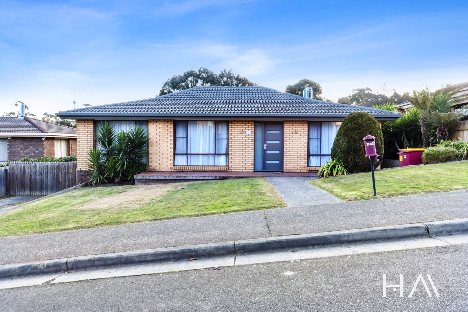 3 bedrooms House in 10 Belgrave Parade YOUNGTOWN TAS, 7249