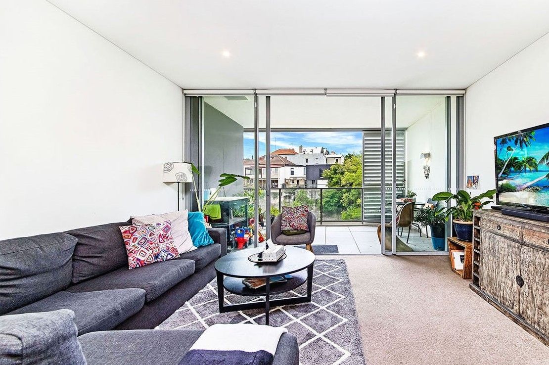 2 bedrooms Apartment / Unit / Flat in Level 5/95 Ross Street FOREST LODGE NSW, 2037