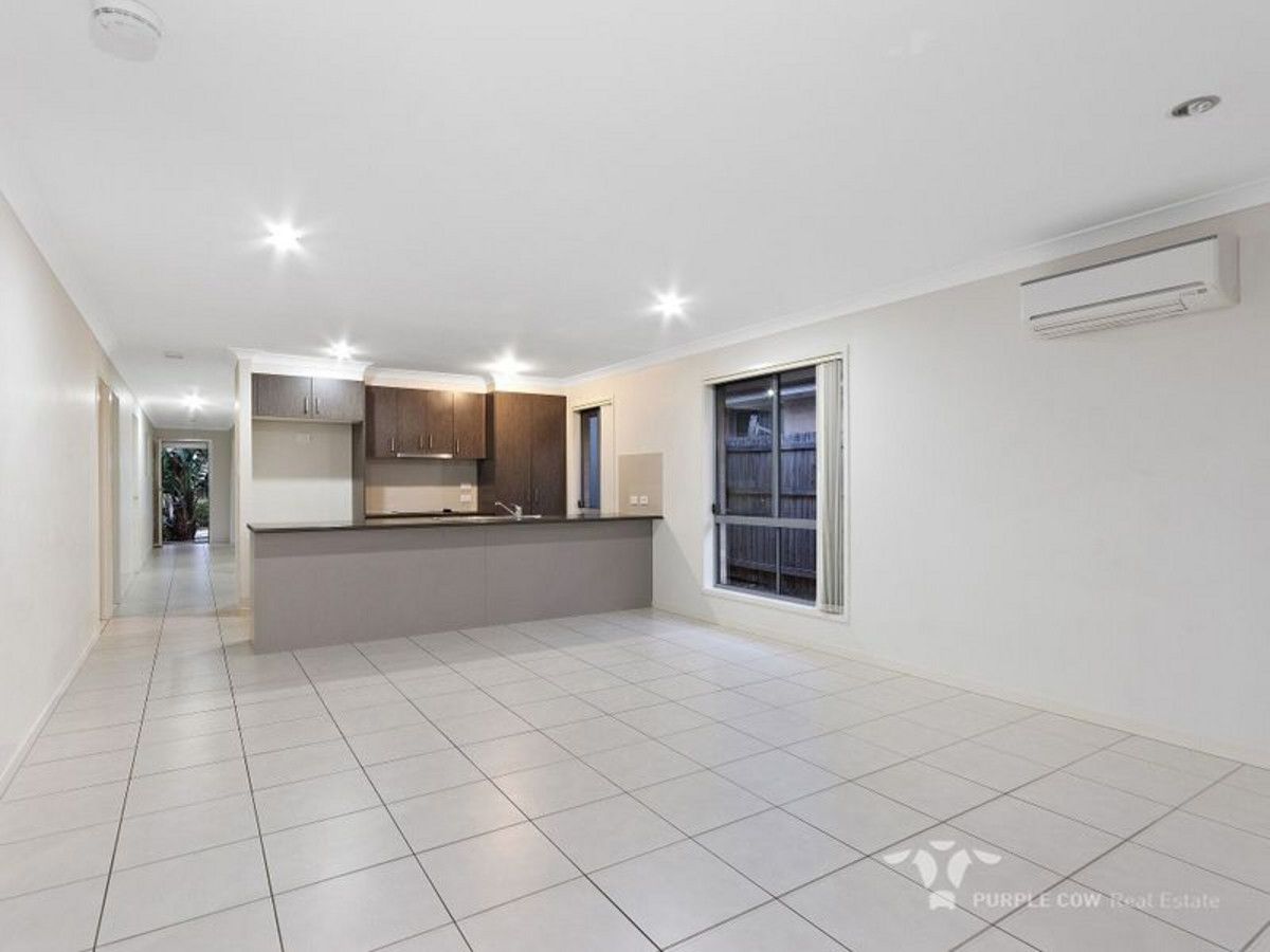 57 Fitzpatrick Circuit, Augustine Heights QLD 4300, Image 2
