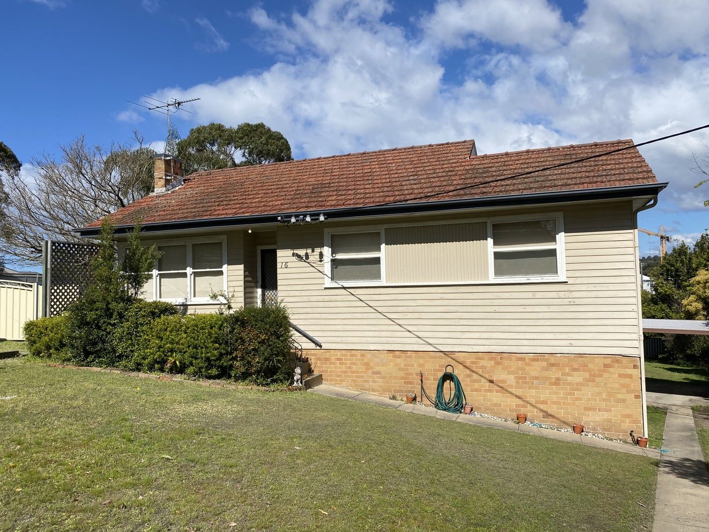 2 bedrooms House in 16 Johnstone Street CARDIFF NSW, 2285