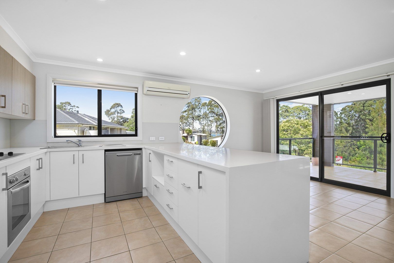 2/62 Courtenay Crescent, Long Beach NSW 2536, Image 1