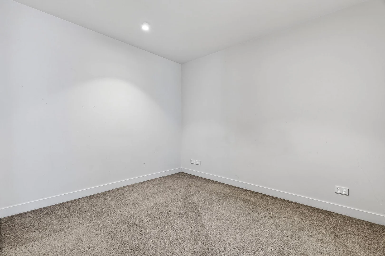 Additional image 11 of 1709/2 Claremont Street, South Yarra VIC 3141