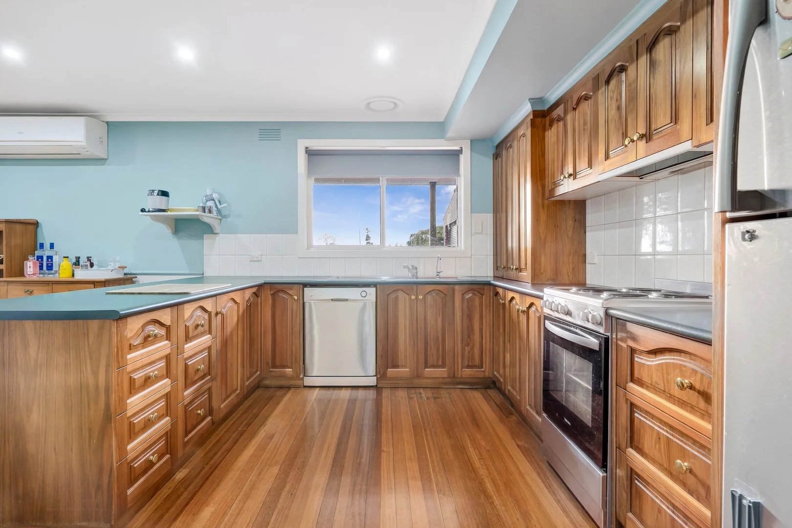 Additional image 5 of 30 Coradjil Road, Simpson VIC 3266